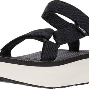 Teva Women's W Flatform Universal Sandal - Size 8, Black and White